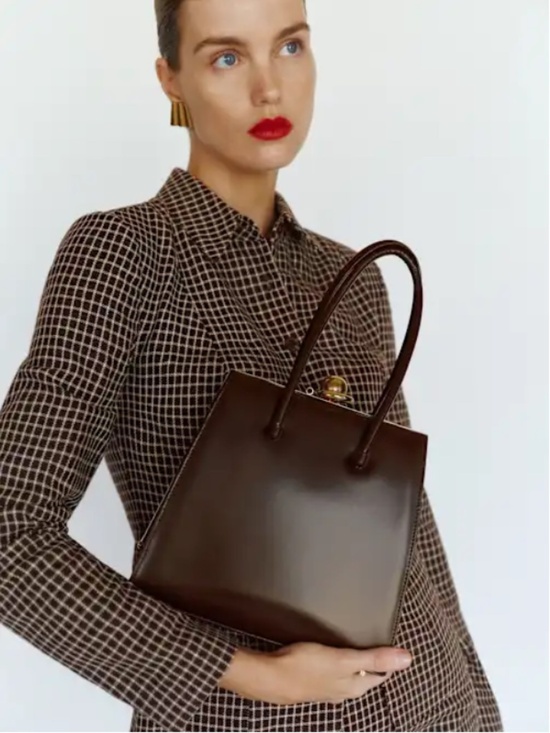 Reformation Handbags - Reformation Peppa Top Handle Purse